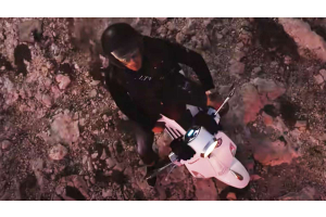 Vespa mit Fahrer von Oben