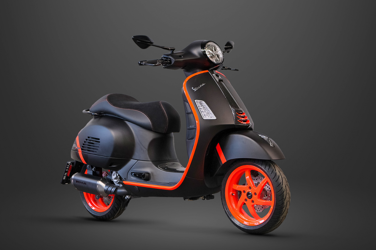 Vespa Mezzanotte - GTS 300 in Matt-Schwarz 